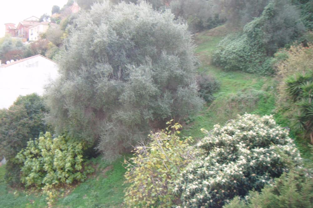 Photo of Outdoor in La Madeleine