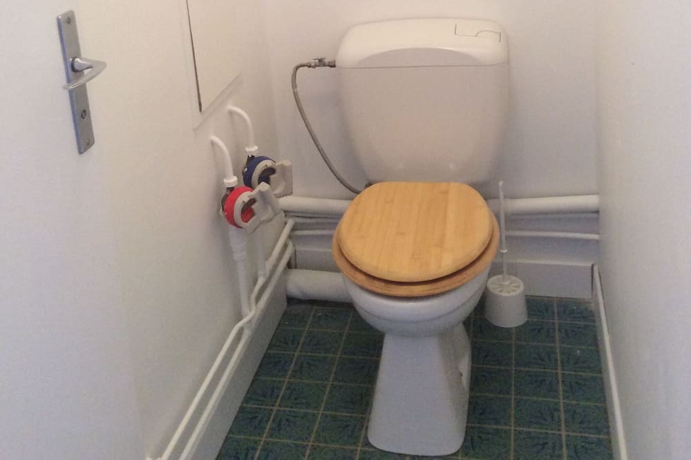 Photo of Bathroom in La Madeleine