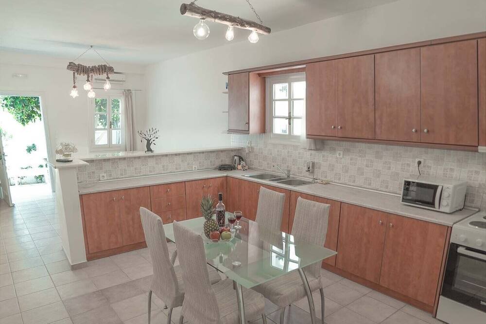Photo of Kitchen in Perissa
