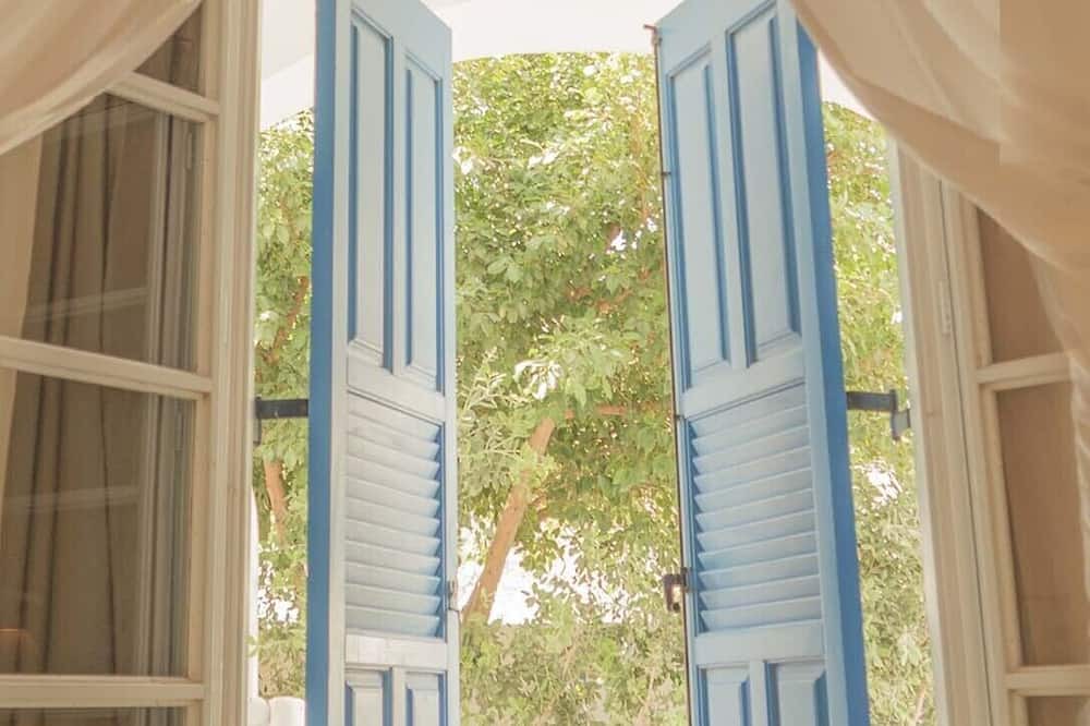 Photo of Bedroom in Perissa