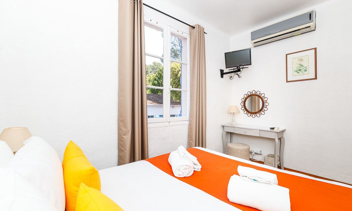 Photo of Bedroom in Mougins