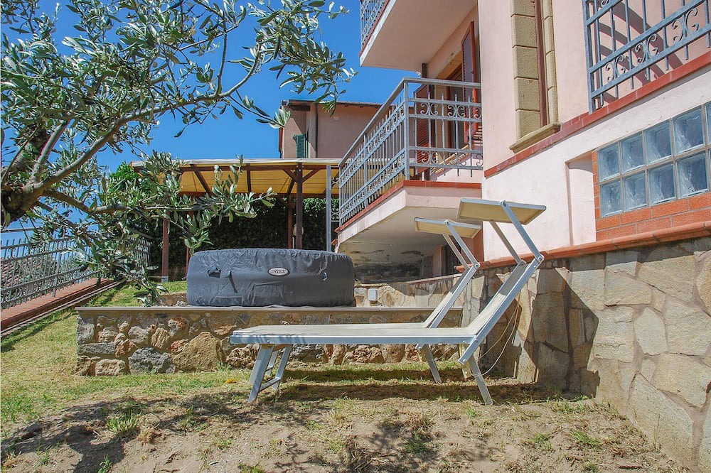 Photo of Outdoor in Corsanico-Bargecchia