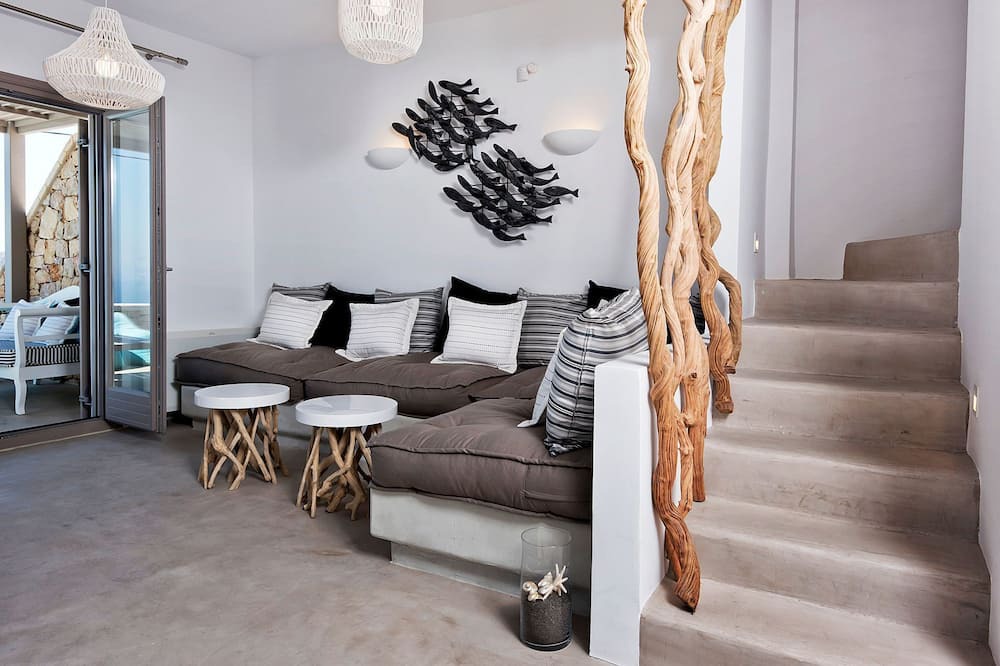 Photo of Livingroom in Santorini