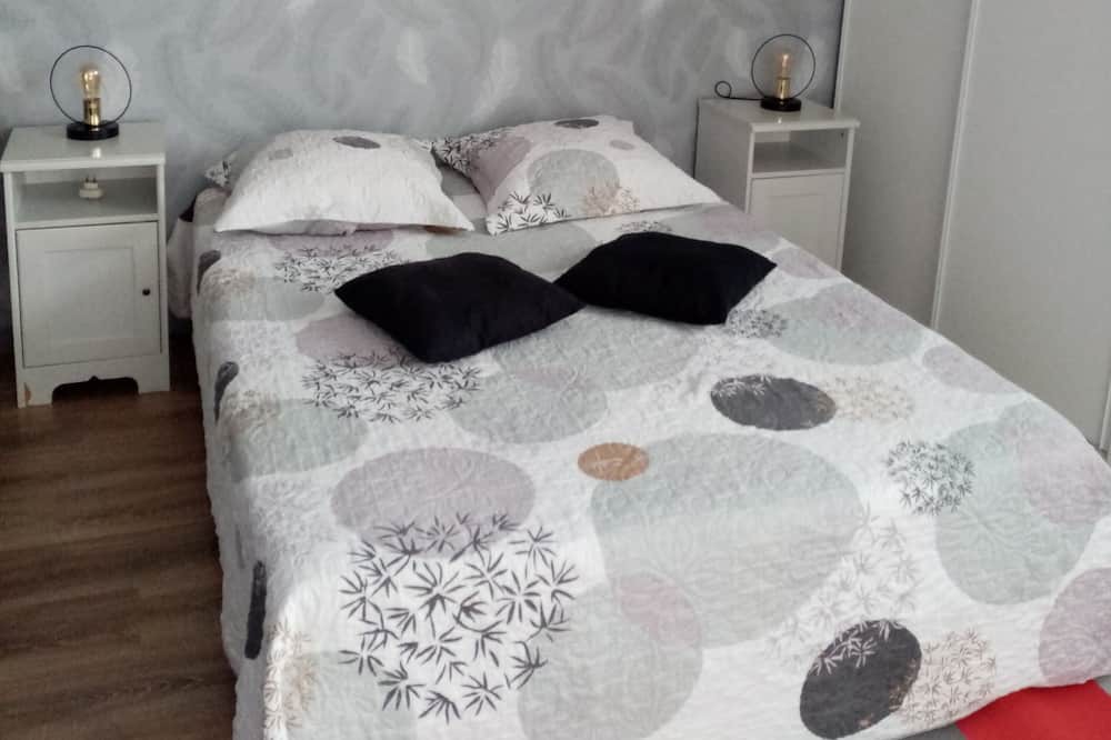 Photo of Bedroom in Contes