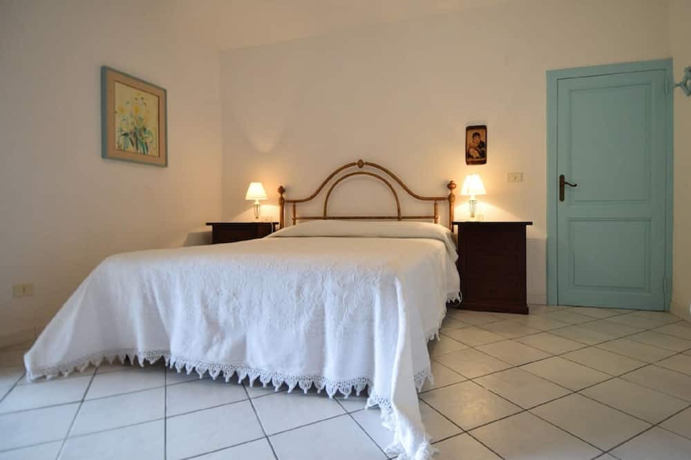 Photo of Bedroom in Patresi