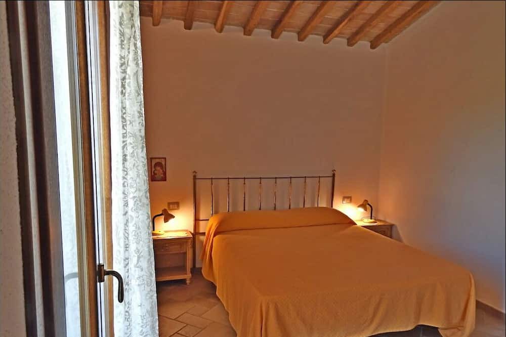 Photo of Bedroom in Patresi