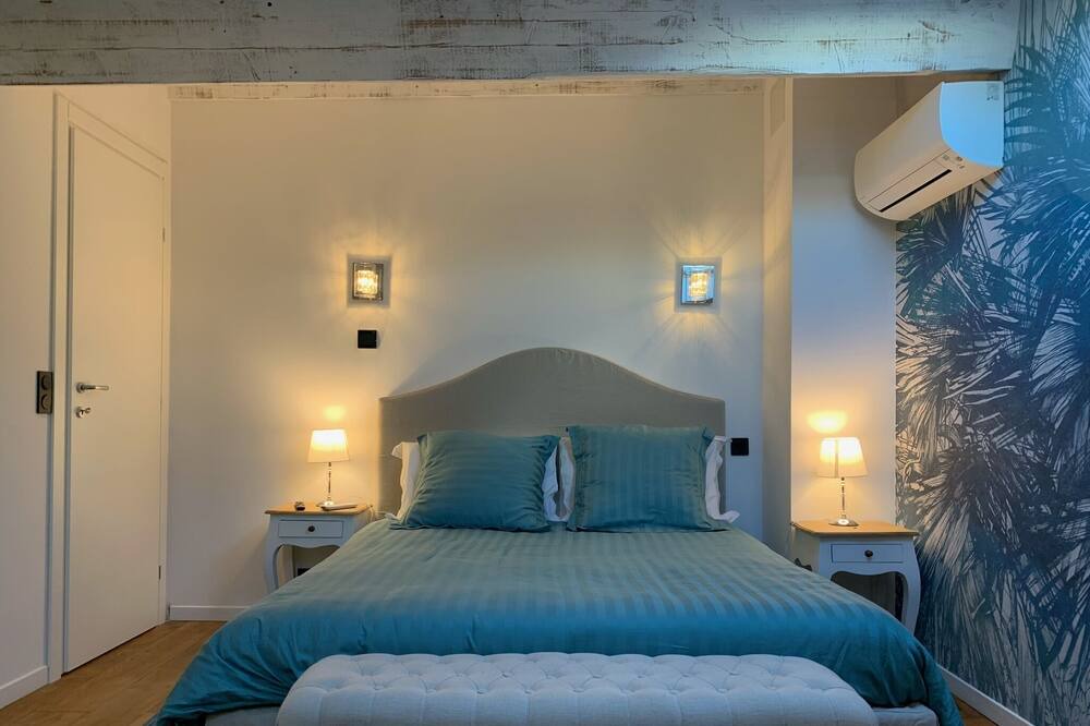 Photo of Bedroom in Old Town