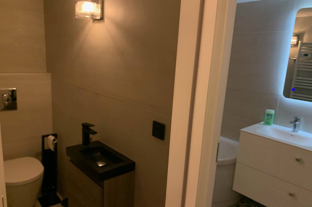 Photo of Bathroom in Old Town