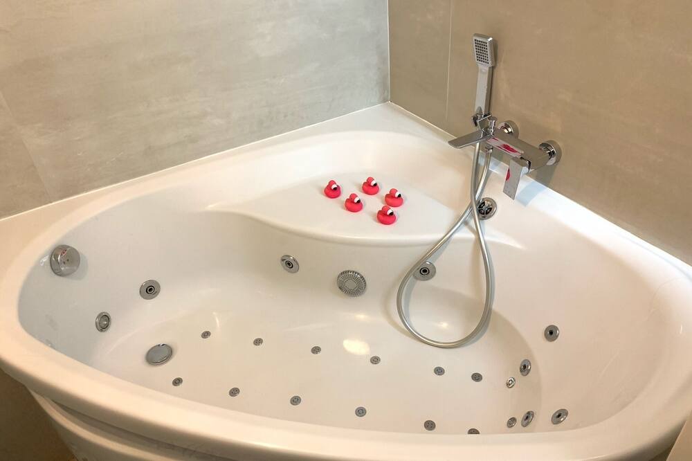 Photo of Bathroom in Old Town