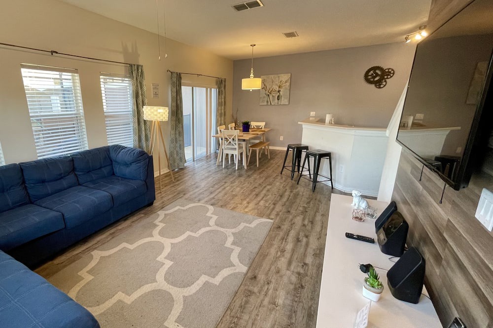 Photo of Livingroom in Bellavida