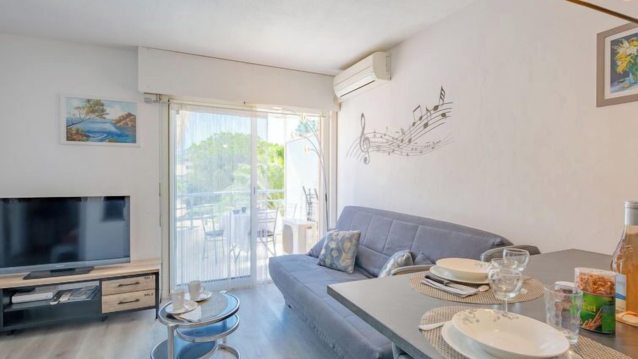 Photo of Livingroom in Frejus Port
