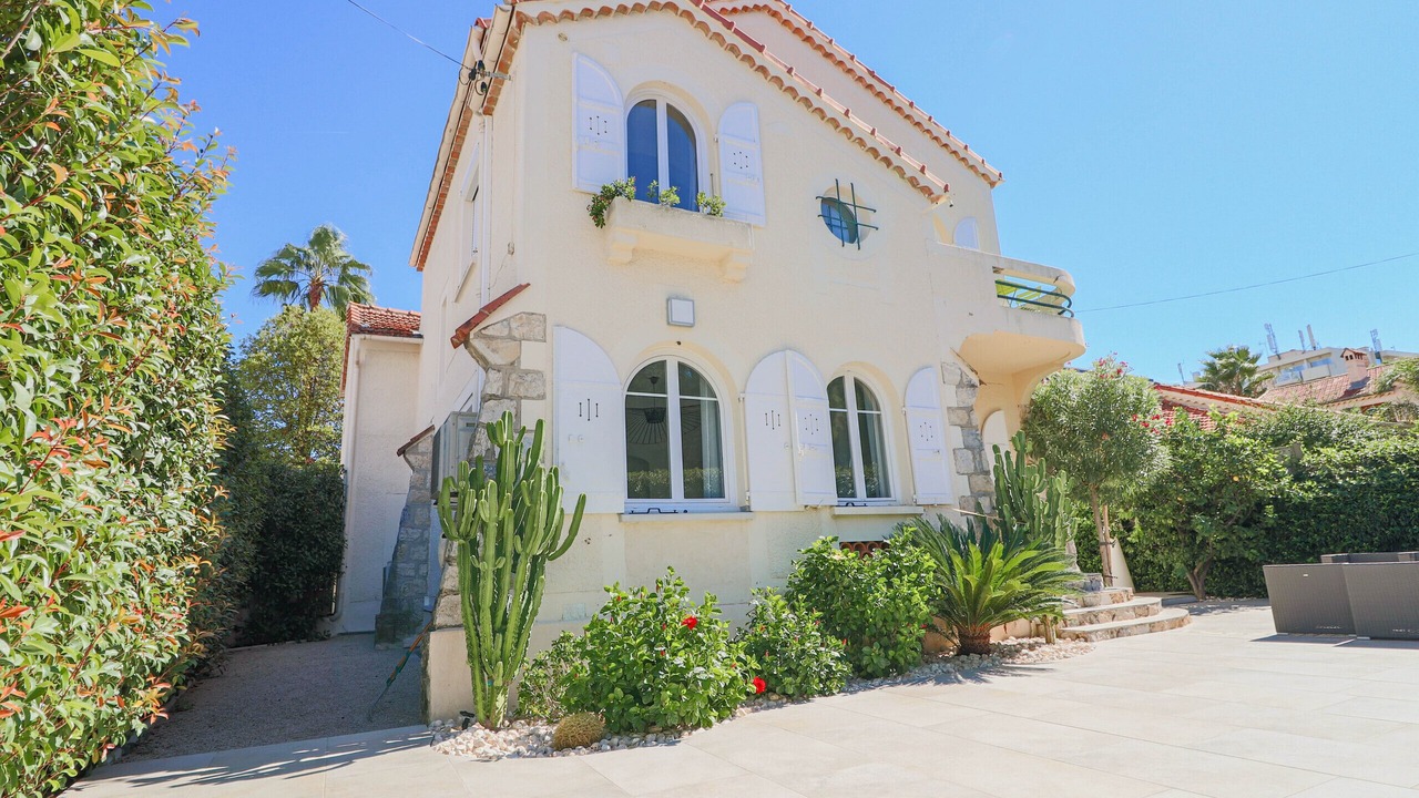 Photo of Outdoor in Juan-les-Pins