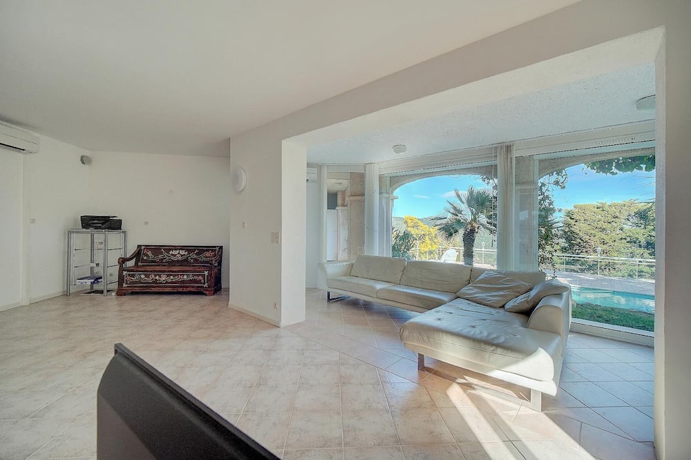 Photo of Livingroom in Les Adrets-de-l'Esterel