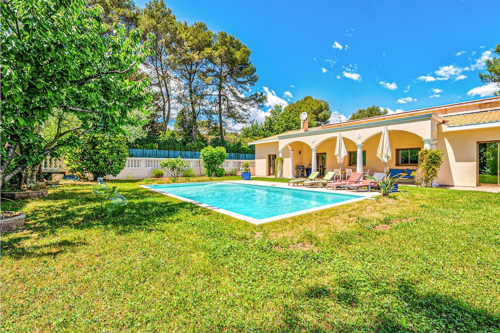 Photo of Outdoor in Roquefort-les-Pins