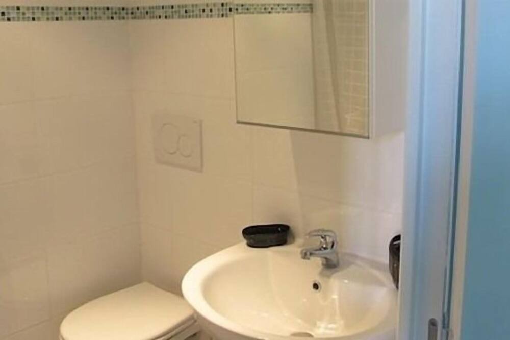 Photo of Bathroom in Jean-Medecin