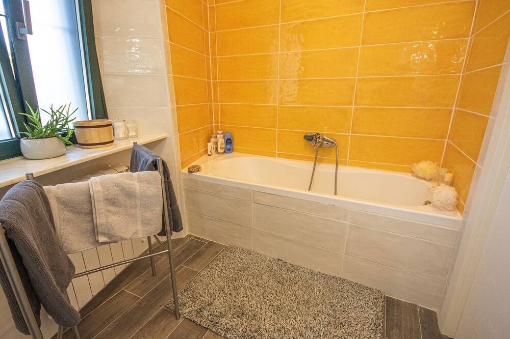 Photo of Bathroom in San Terenzo Monti