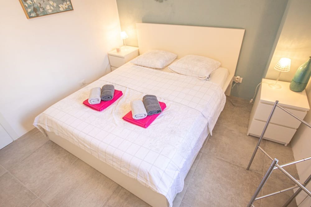 Photo of Bedroom in San Terenzo Monti