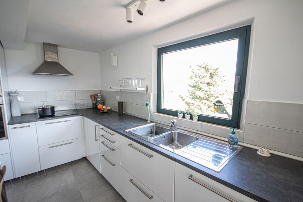 Photo of Kitchen in San Terenzo Monti