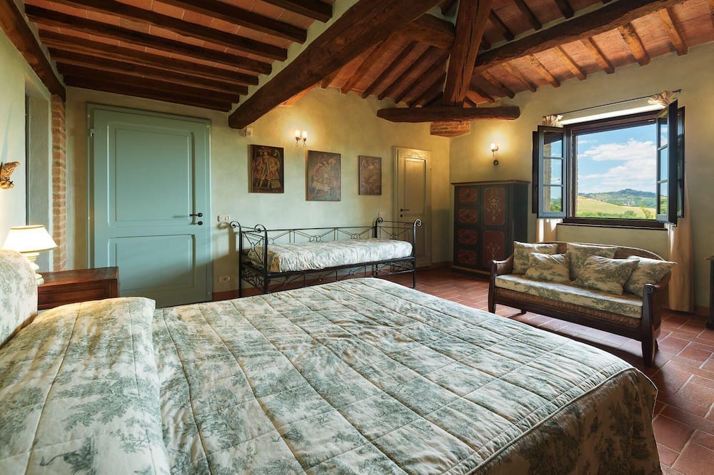 Photo of Bedroom in Bollano