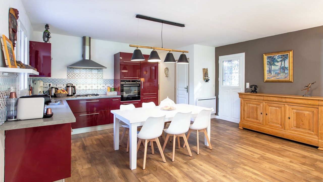 Photo of Kitchen in Contes