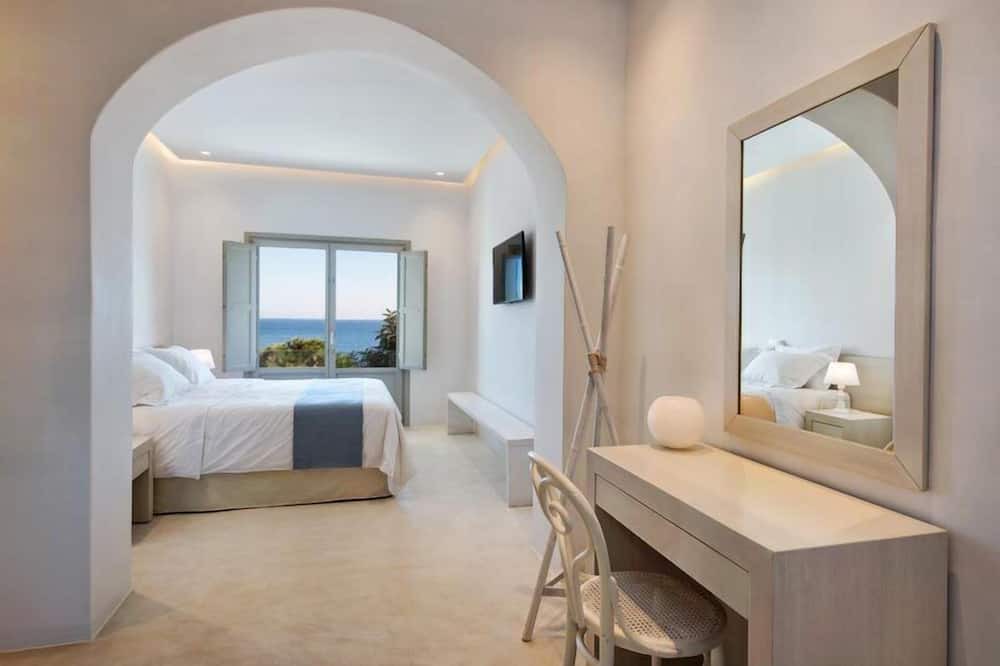 Photo of Bedroom in Kamari