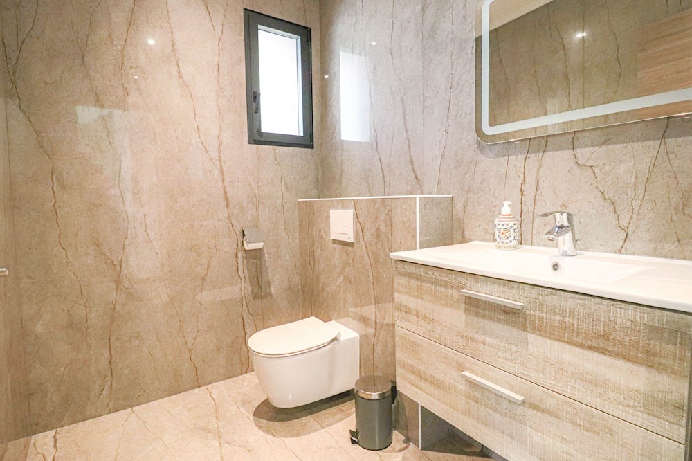 Photo of Bathroom in Biot