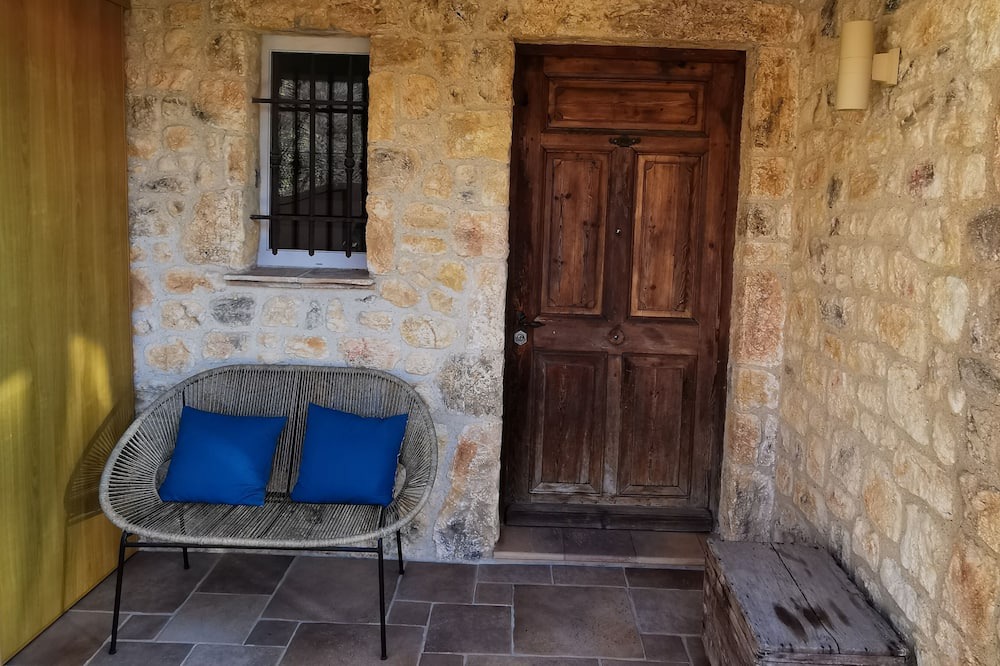 Photo of Patio Balcony in Tourrettes-sur-Loup