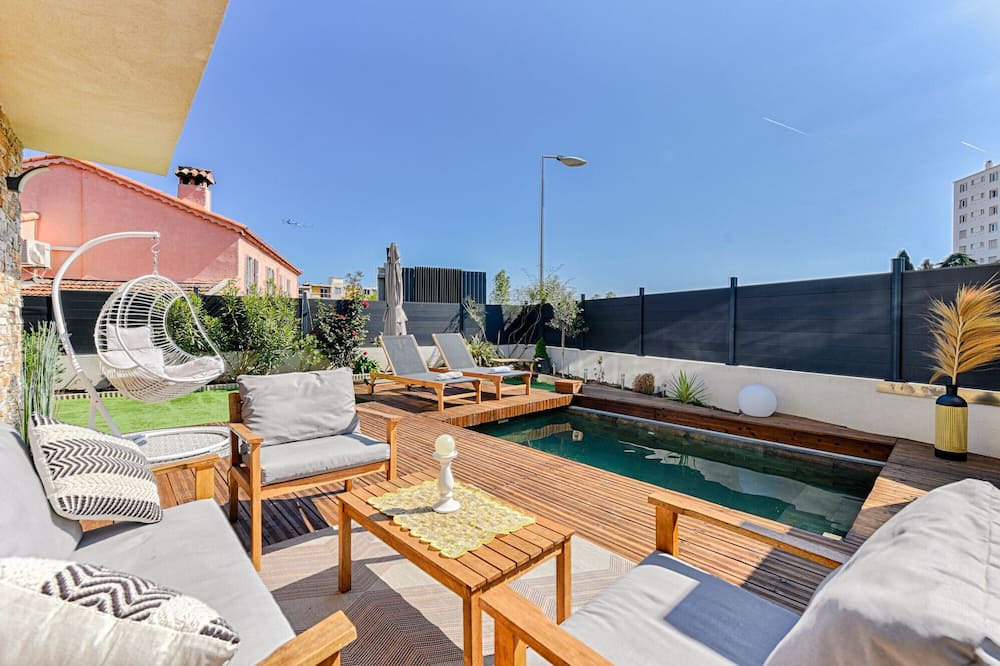 Photo of Outdoor in La Californie