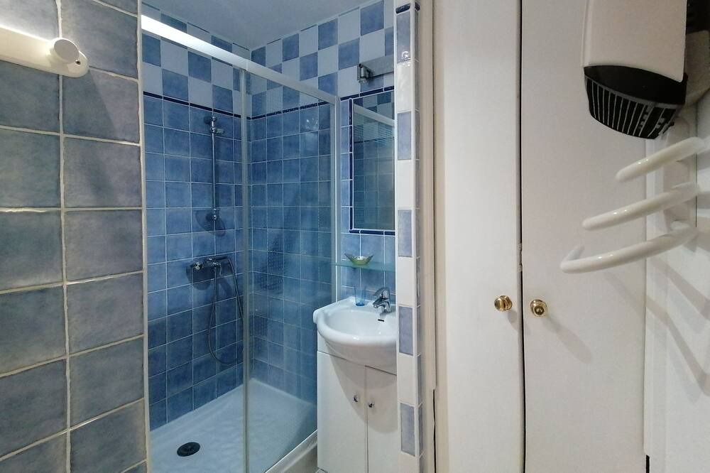 Photo of Bathroom in Sainte-Maxime