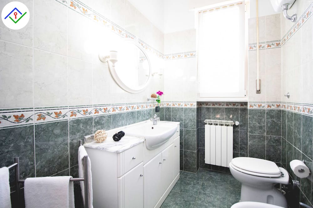 Photo of Bathroom in Migliarino