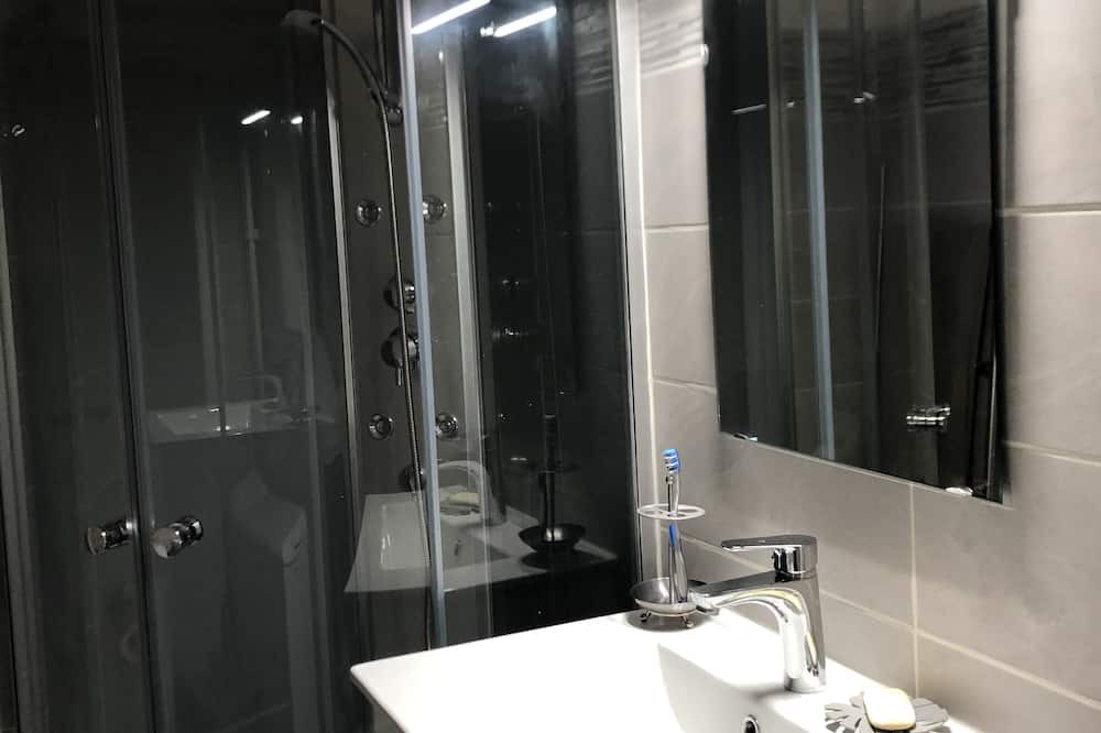 Photo of Bathroom in La Madeleine