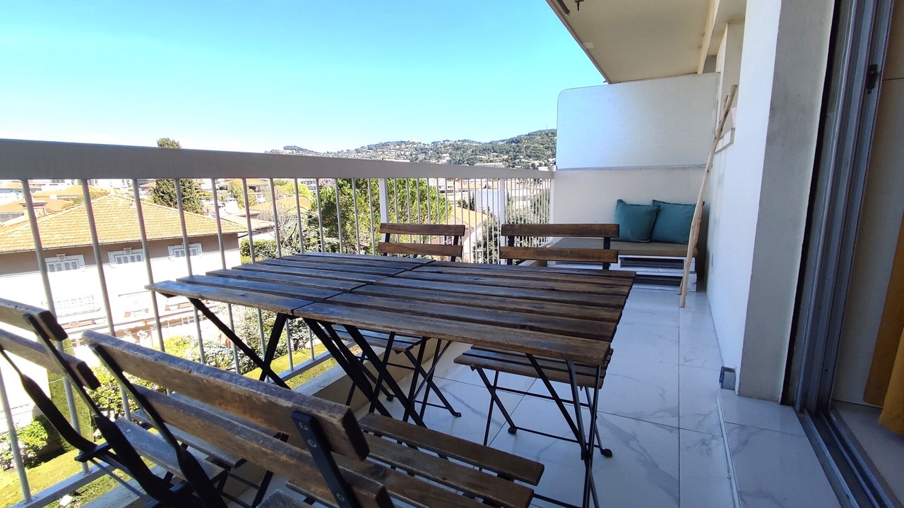Photo of Outdoor in Carnot