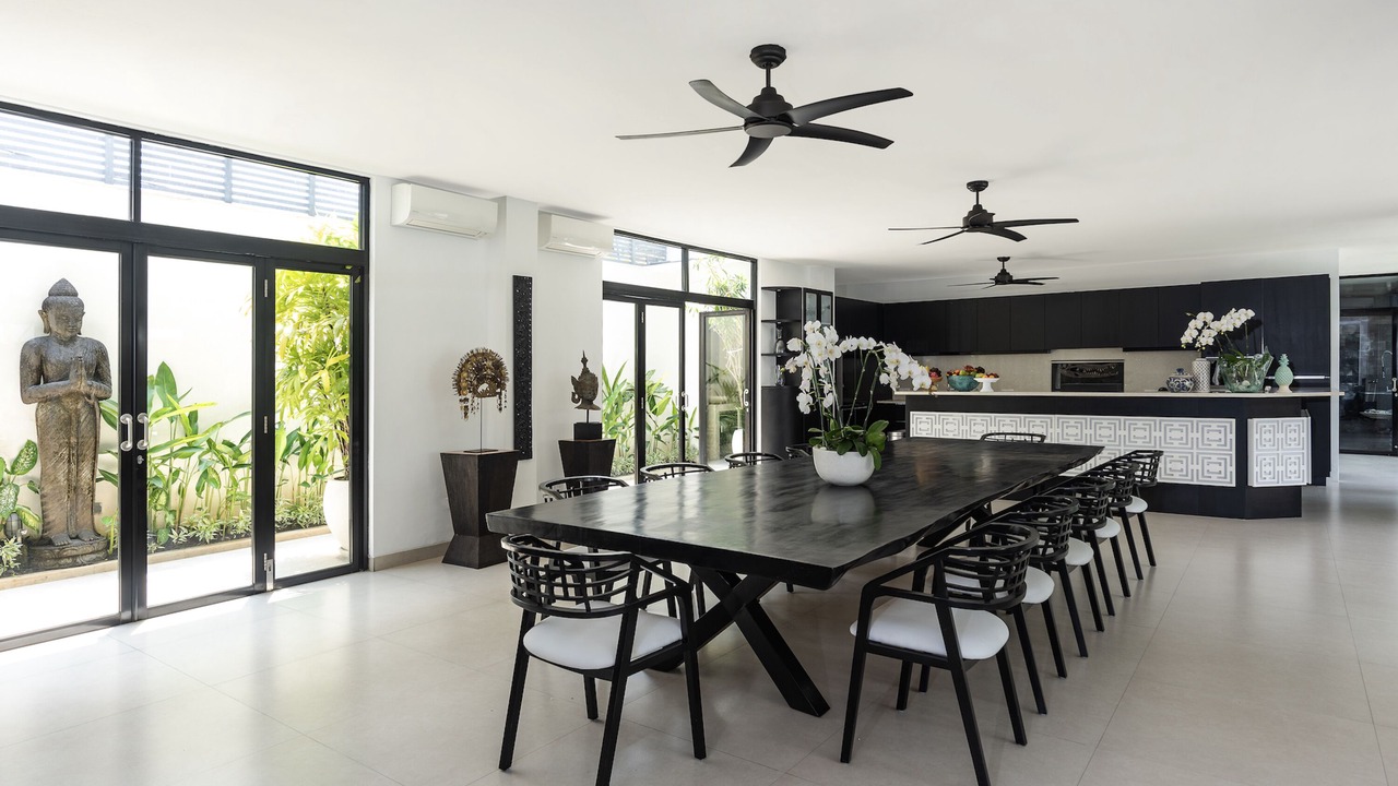 Photo of Livingroom in Sunset Road