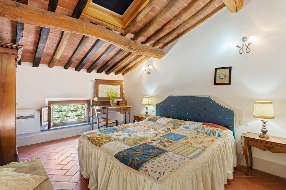 Photo of Bedroom in Bucciano