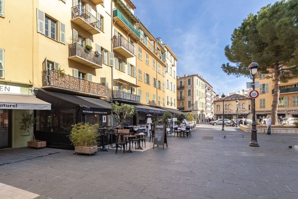 Photo of Outdoor in Quartier du Port