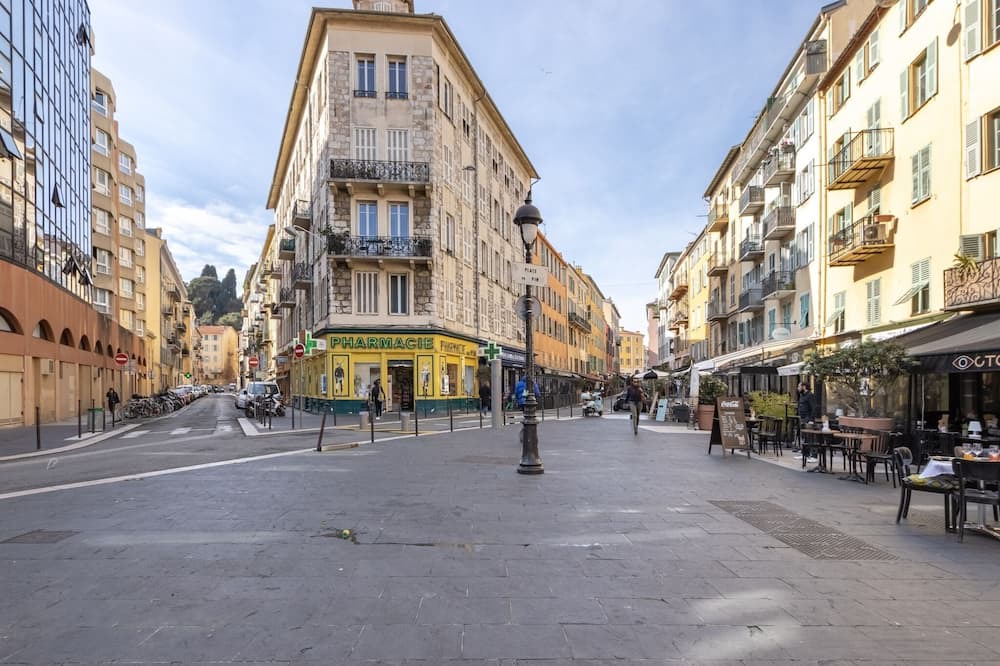 Photo of Outdoor in Quartier du Port