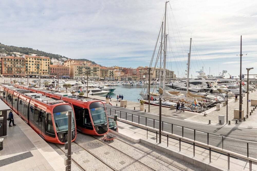 Photo of Others in Quartier du Port