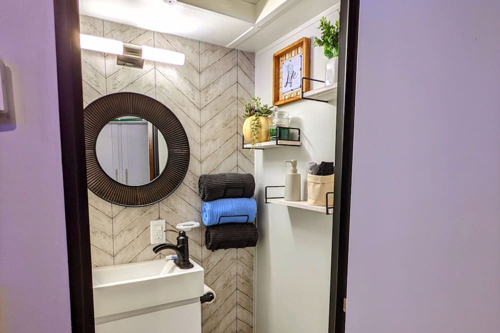Photo of Bathroom in Kissimmee