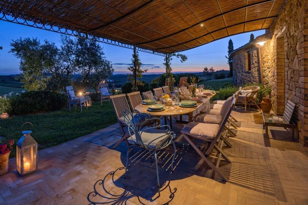 Photo of Others in Pienza