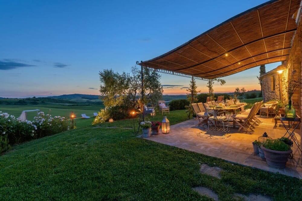 Photo of Others in Pienza