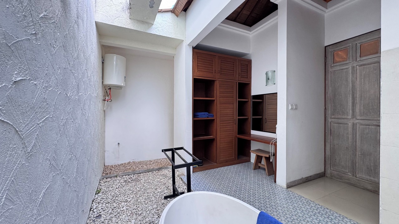 Photo of Bathroom in Dyanapura