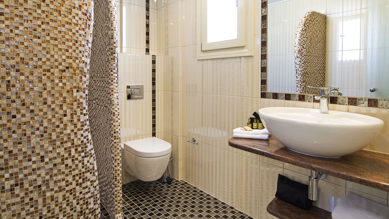 Photo of Bathroom in Akrotiri