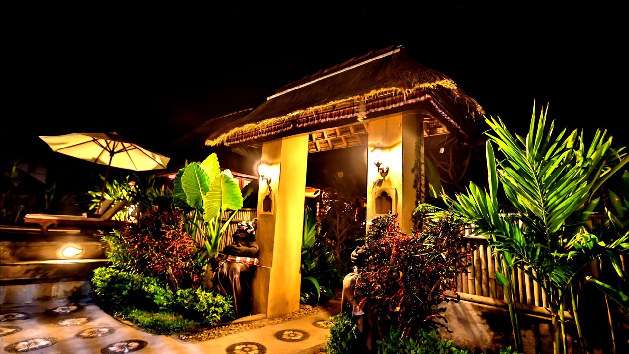 Photo of Outdoor in Mushroom Bay