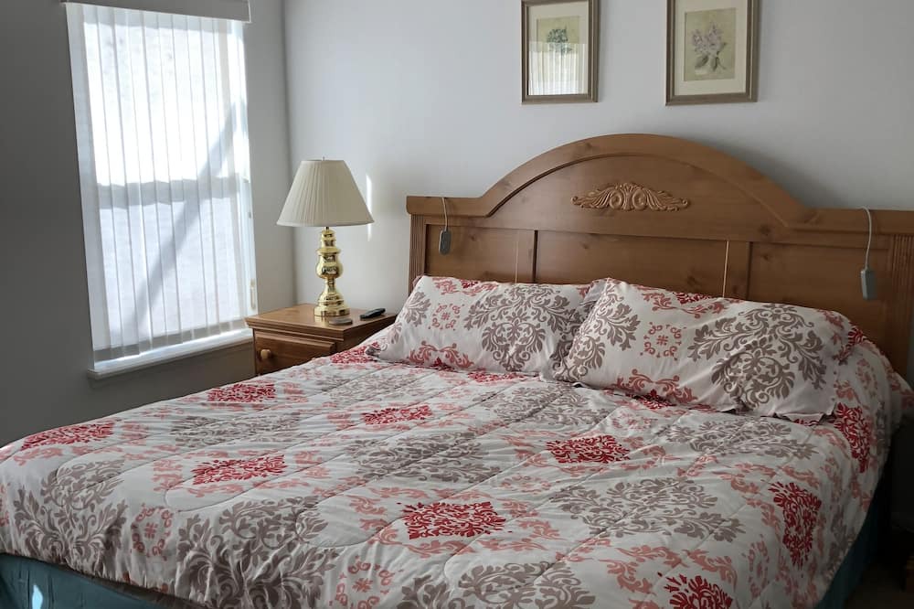 Photo of Bedroom in Clear Creek