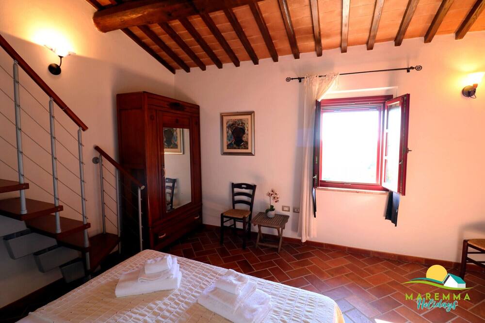 Photo of Bedroom in Piombino
