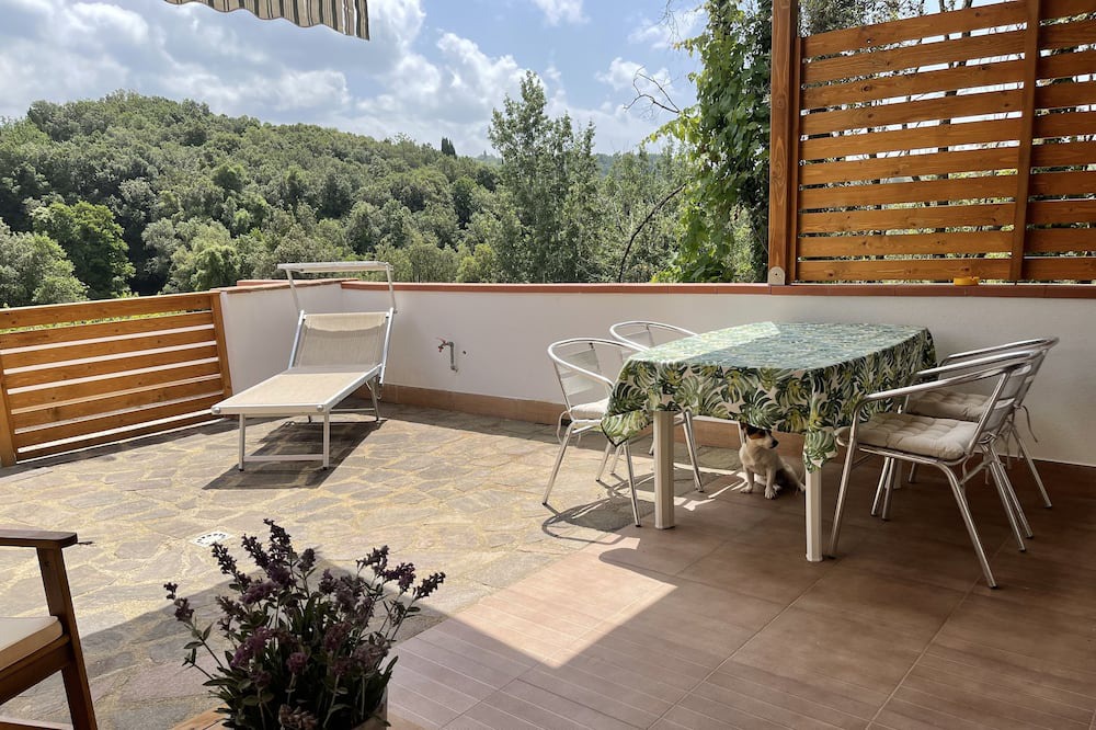 Photo of Patio Balcony in Fosdinovo