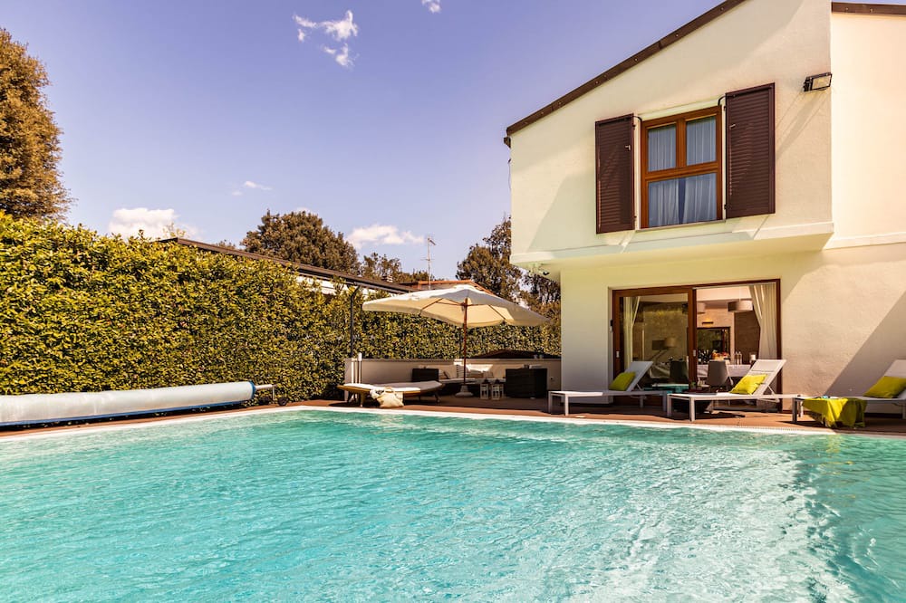 Photo of Outdoor in Tirrenia