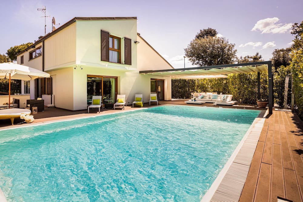 Photo of Outdoor in Tirrenia