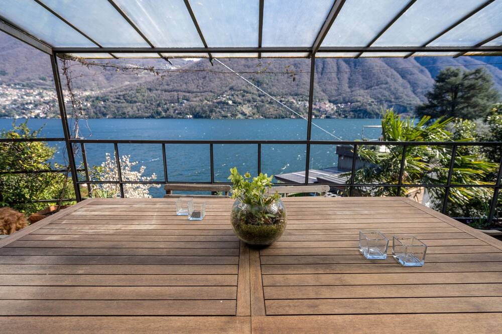 Photo of Patio Balcony in Brienno