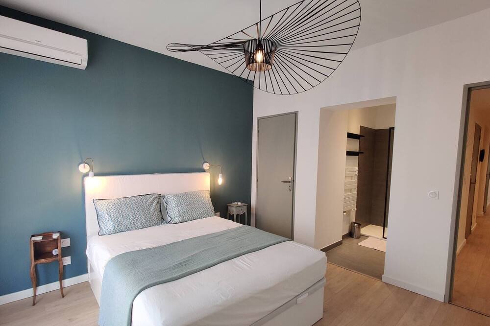 Photo of Bedroom in Fabron